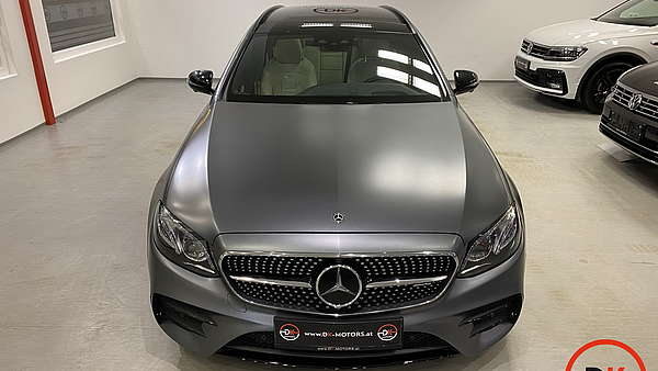 Mercedes E43 AMG T-Modell Designo Foto 7