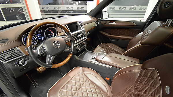 Mercedes ML350 CDI AMG BlueTec 4-Matic Foto 12