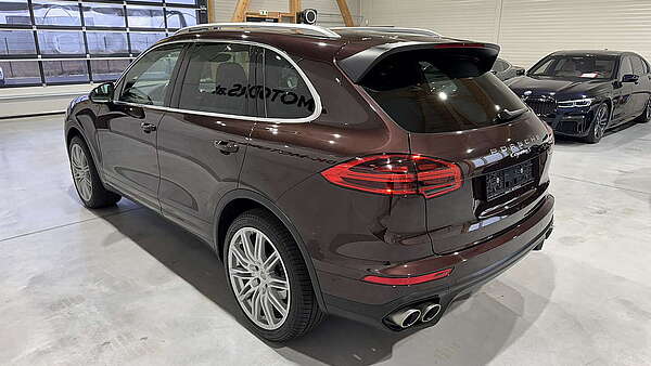 Porsche Cayenne S II FL 2016 Foto 4