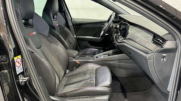 Skoda Octavia Combi RS 245 TSI DSG 2021 Foto 19