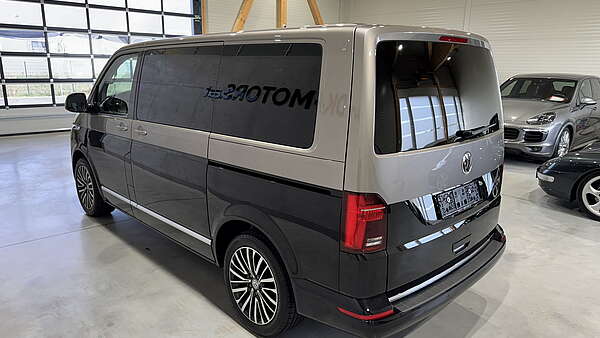 VW Multivan T6.1 2.0 TDI 4Motion DSG Highline 2022 Foto 4