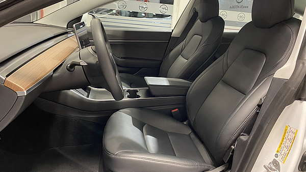 Tesla Model 3 Standard Range Plus RWD Foto 18