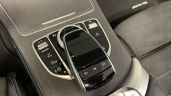 Mercedes C300 Cabrio Aut. AMG Line Foto 28