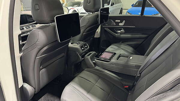 Mercedes GLE 400d 4Matic Aut. AMG Line Diamantweiß Foto 27