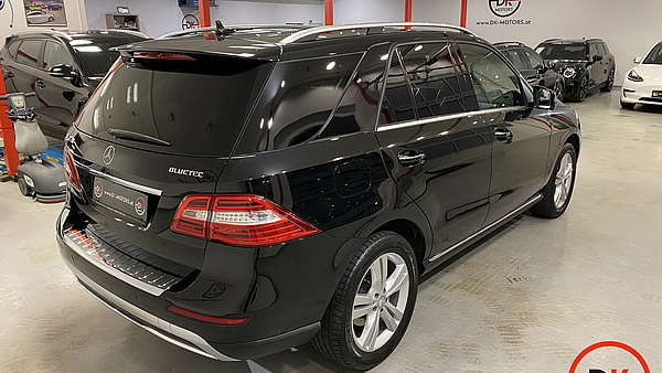 Mercedes ML 350 CDI 4 Matic Foto 2