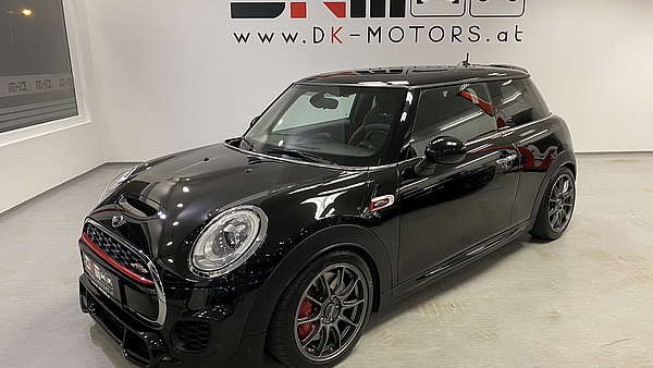 Mini Cooper Hatch John Cooper Works 2018 Foto 0