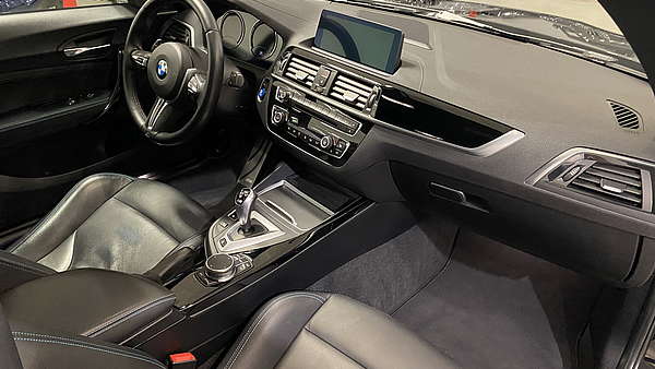 BMW M2 Competition DKG black Foto 21