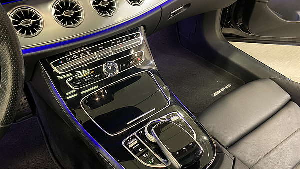 Mercedes E400 4Matic Coupe AMG Line Foto 23