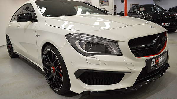 Mercedes CLA 45 AMG Shooting Brake weiss Foto 5