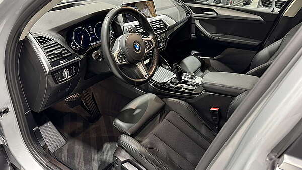 BMW X4 20d xDrive Autm. Advantage Foto 12