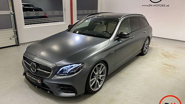 Mercedes E43 AMG T-Modell Designo Foto 13