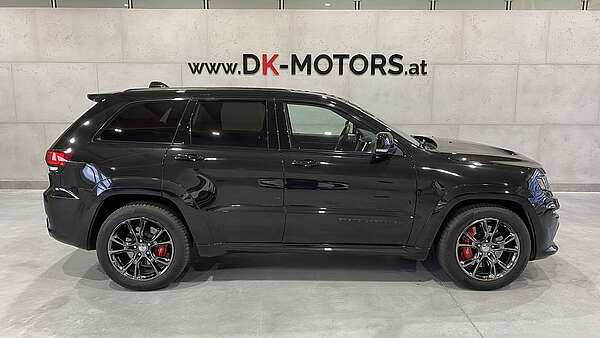 Jeep Grand Cherokee SRT8 6,4 V8 Hemi Foto 0