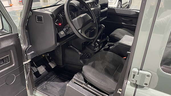 Land Rover Defender 110 Station Wagon E 2,2 Foto 13