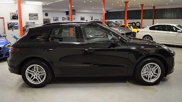 Porsche Macan S Diesel DSG schwarz Foto 5