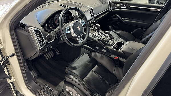 Porsche Cayenne II S Hybrid Autm. 2010 Foto 11