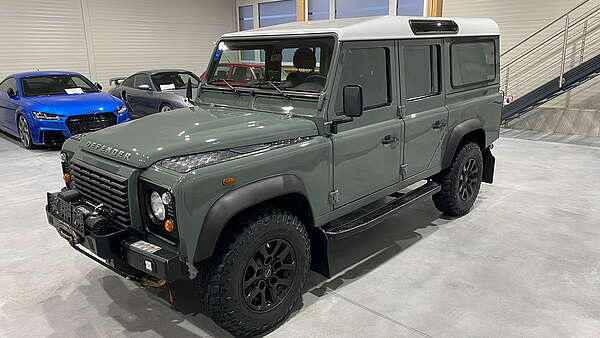 Land Rover Defender 110 Station Wagon E 2,2 Foto 5