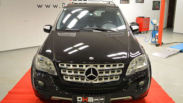 Mercedes ML 320 CDI AMG Foto 8