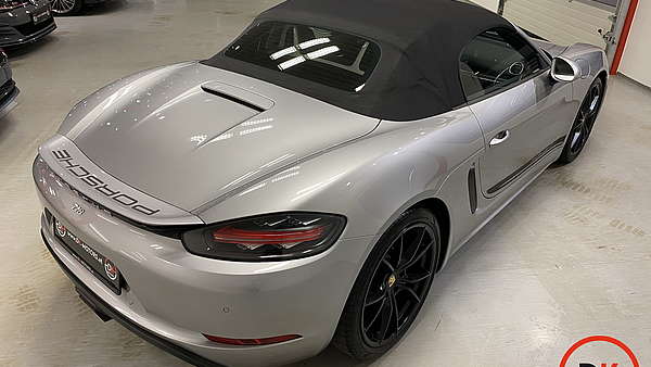 Porsche 718 Boxster PDK GT-Silber Foto 4