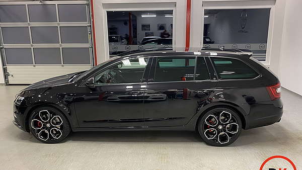 Skoda Octavia Combi RS TSI DSG 245 2019er Foto 1