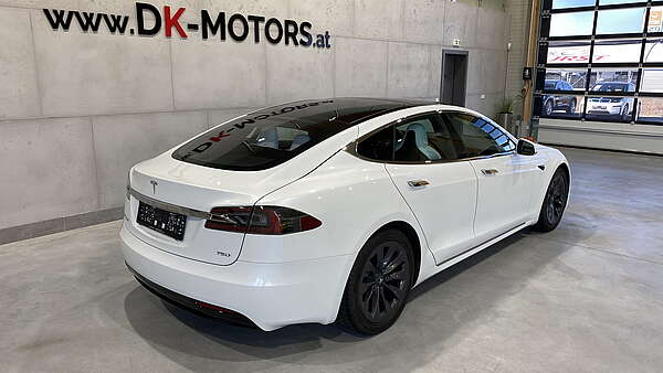 Tesla Model S 75 D (mit Batterie) Foto 2