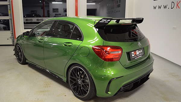 Mercedes A45 AMG Performance Facelift Foto 2