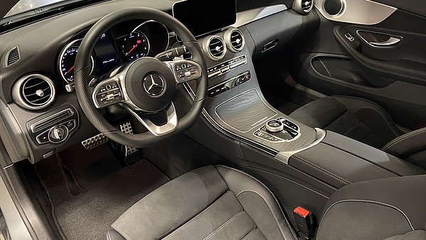 Mercedes C220d Coupe AMG Line Designo Foto 17