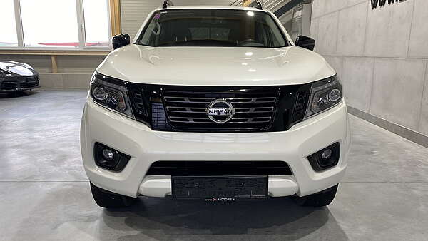 Nissan Navara 2,3 4x4 N-Guard Foto 3