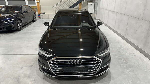 Audi A8 60 TFSI e PHEV Quattro Foto 8