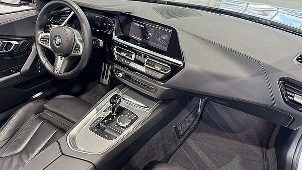 BMW Z4 M40i sDrive Aut. Glaciersilber Foto 25