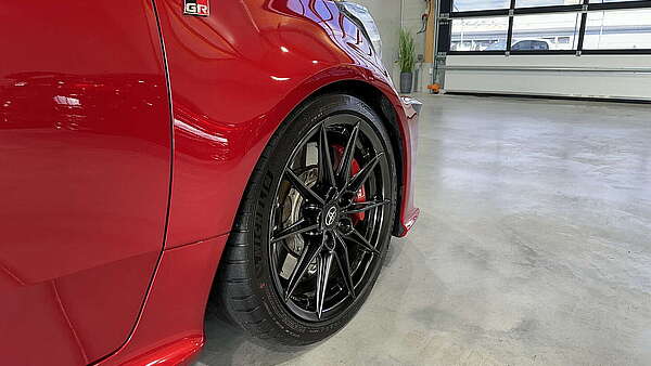 Toyota Yaris GR High Performance Emotional Red Metallic Foto 9