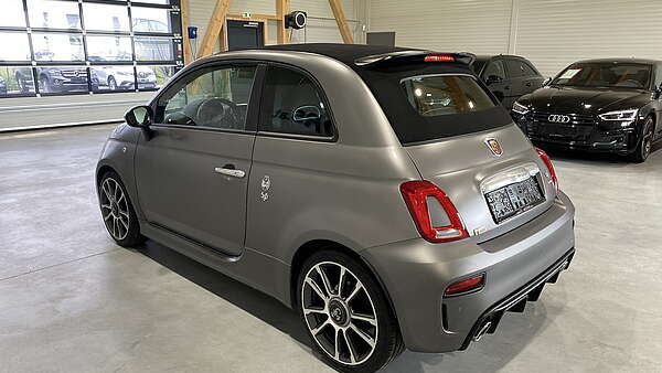 Abarth 595C Turismo grau matt 2020 Foto 3