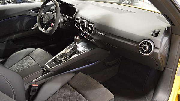 Audi TT RS S-Tronic 8S Vegasgelb Foto 15