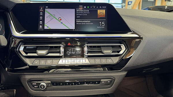 BMW Z4 M40i sDrive Aut. Glaciersilber Foto 28