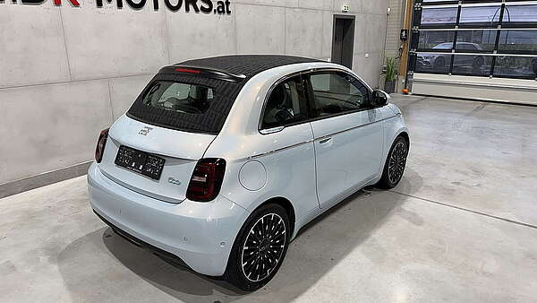 Fiat 500C Elektro La Prima by Bocelli Foto 2