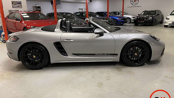 Porsche 718 Boxster PDK GT-Silber Foto 12