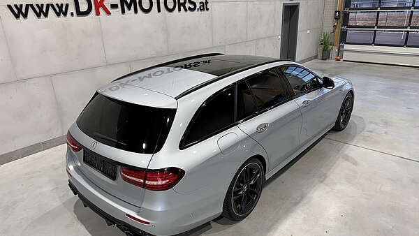 Mercedes E53 AMG T-Modell 4 Matic + Foto 9