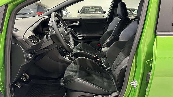 Ford Puma ST-X Foto 10