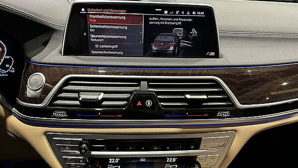 BMW 745e PHEV Hybrid M-Paket Aut. Foto 33