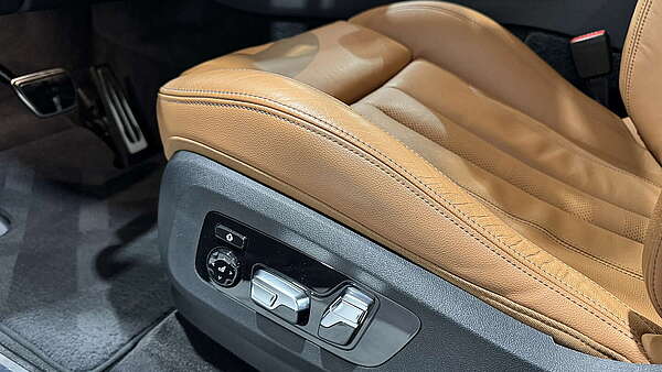 BMW X5 30d xDrive M-Sport 7 Sitzer Foto 18