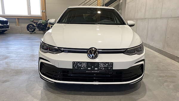 VW Golf 8 R-Line 1,5 TSI Foto 6