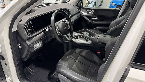 Mercedes GLE 400d 4Matic Aut. AMG Line Diamantweiß Foto 15