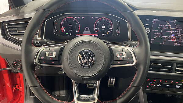 VW Polo GTI DSG 2.0 TSI Foto 17