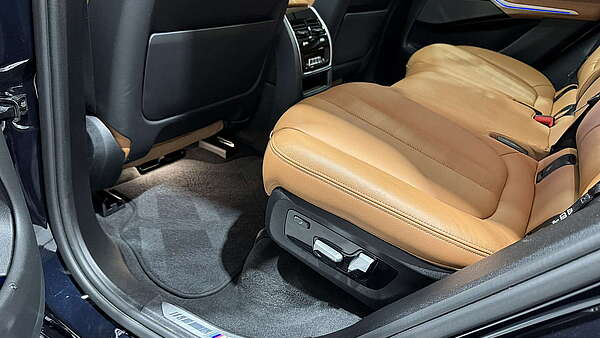 BMW X5 30d xDrive M-Sport 7 Sitzer Foto 25