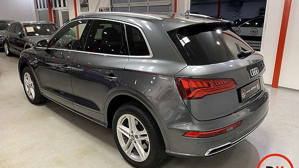 Audi Q5 3.0 TDI Sport Quattro Automatik S-Line Foto 9