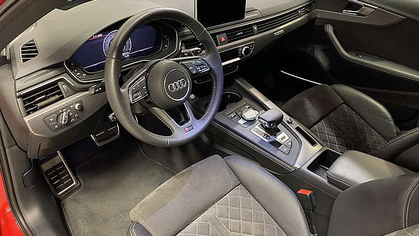 Audi RS4 2,9 TFSI Avant quattro B9 Foto 39