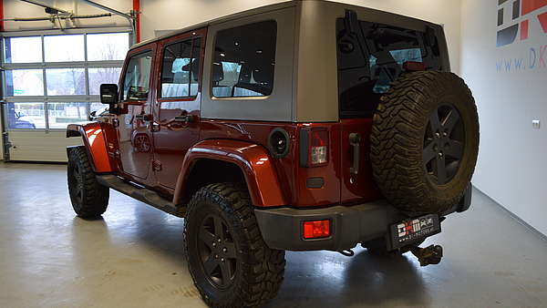 Jeep Wrangler Sahara Foto 2