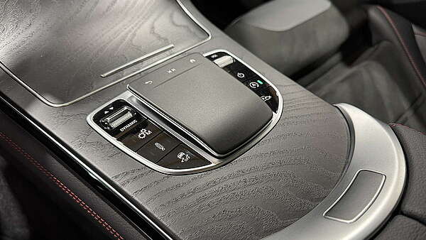 Mercedes GLC 43 AMG 4Matic+ Coupe (Facelift) Foto 23