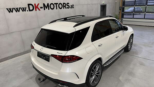 Mercedes GLE 400d 4Matic Aut. AMG Line Diamantweiß Foto 14