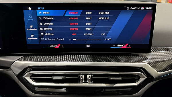 BMW M3 Touring xDrive schwarz matt 2023 Foto 34