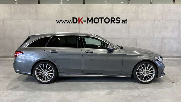 Mercedes T-Modell C220d 4Matic AMG Line Foto 0